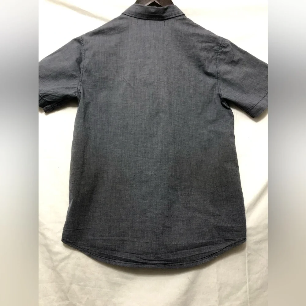 Old Navy button down - Picture 4 of 4